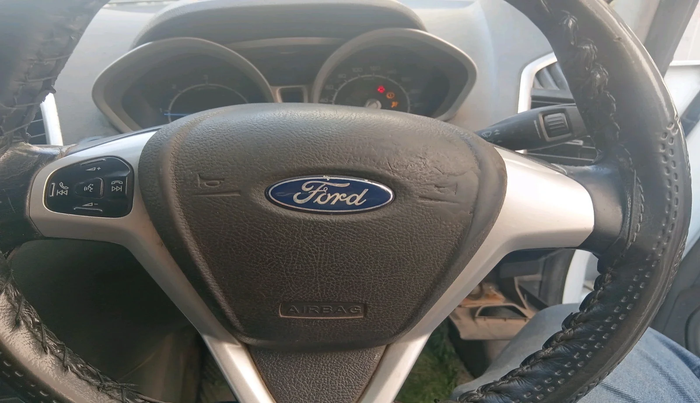 2014 Ford Ecosport TITANIUM 1.5L DIESEL, Diesel, Manual, 1,30,360 km, interior