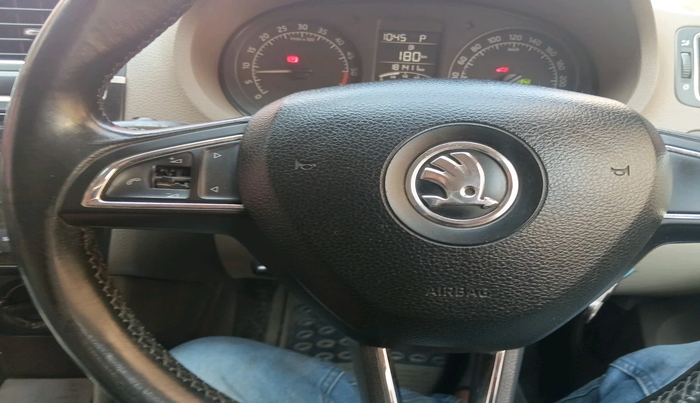 2014 Skoda Rapid 1.5 TDI CR AMBITION PLUS AT, Diesel, Automatic, 1,81,411 km, interior