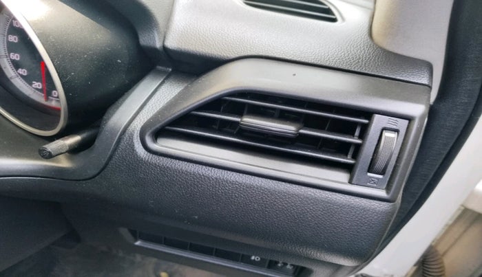 2019 Maruti Swift VXI AMT, Petrol, Automatic, 74,223 km, interior