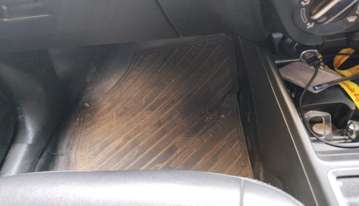 2019 Maruti Swift VXI AMT, Petrol, Automatic, 74,223 km, interior