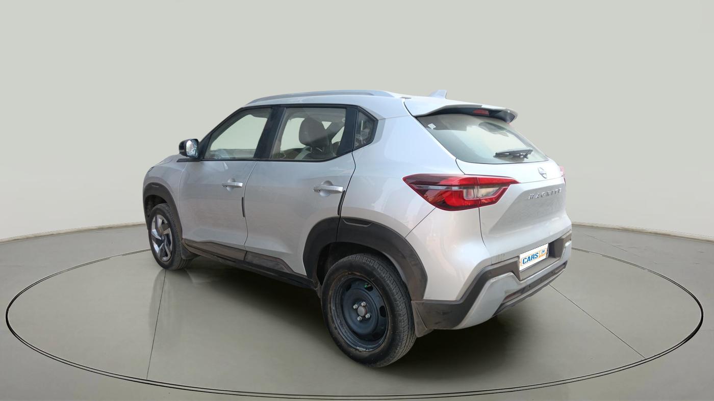 2024 Nissan MAGNITE XL, Petrol, Manual, 10,517 km, exterior