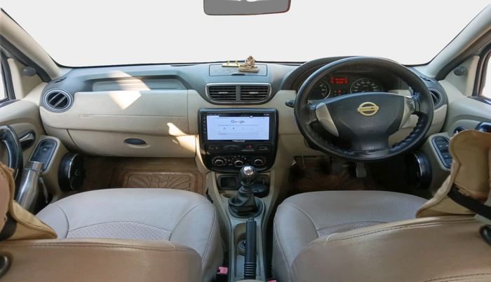 2014 Nissan Terrano XV D THP 110 PS, Diesel, Manual, 86,329 km, interior