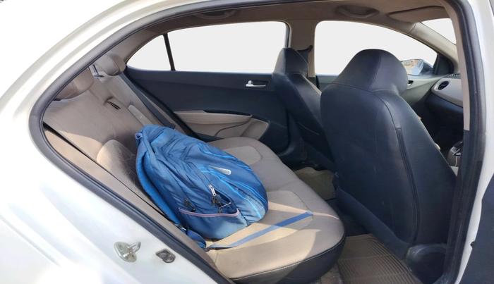 2014 Hyundai Xcent S (O) 1.2, Petrol, Manual, 58,001 km, interior