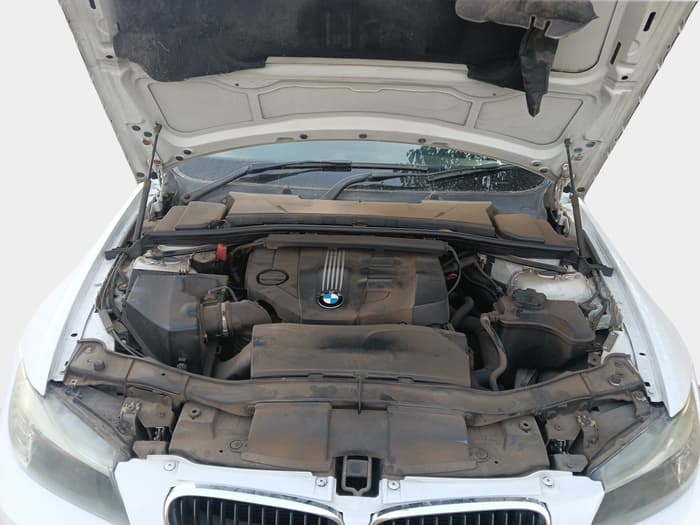 2011 BMW 3 Series 320d, Diesel, Automatic, 1,04,545 km, exterior