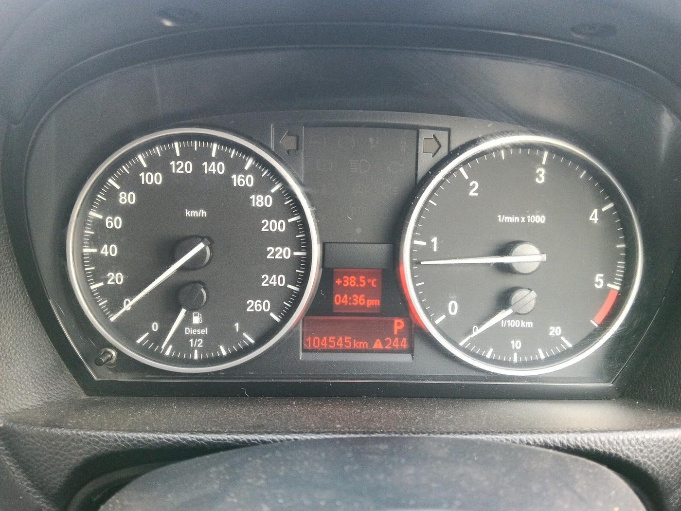 2011 BMW 3 Series 320d, Diesel, Automatic, 1,04,545 km, interior