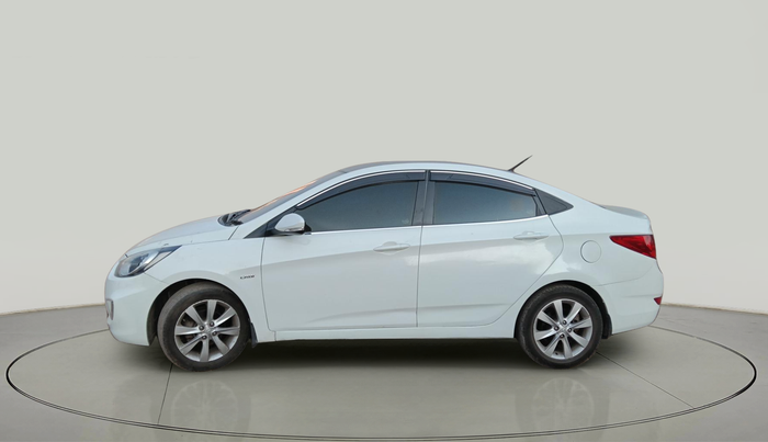 2011 Hyundai Verna FLUIDIC 1.6 CRDI SX, Diesel, Manual, 1,10,446 km, exterior