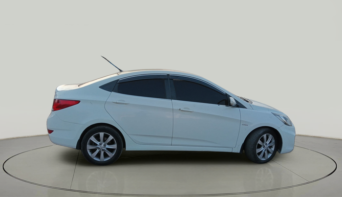 2011 Hyundai Verna FLUIDIC 1.6 CRDI SX, Diesel, Manual, 1,10,446 km, exterior