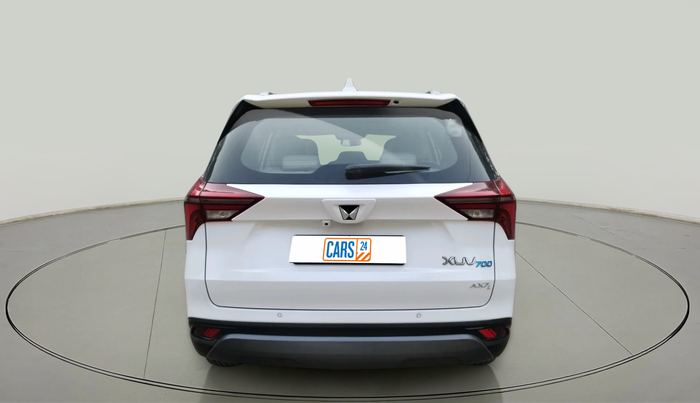 2022 Mahindra XUV700 AX 7 LUXURY D AT 7 STR, Diesel, Automatic, 1,20,192 km, exterior