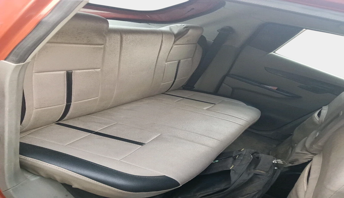 2016 Mahindra Kuv100 K4 D 6 STR, Diesel, Manual, 83,488 km, interior