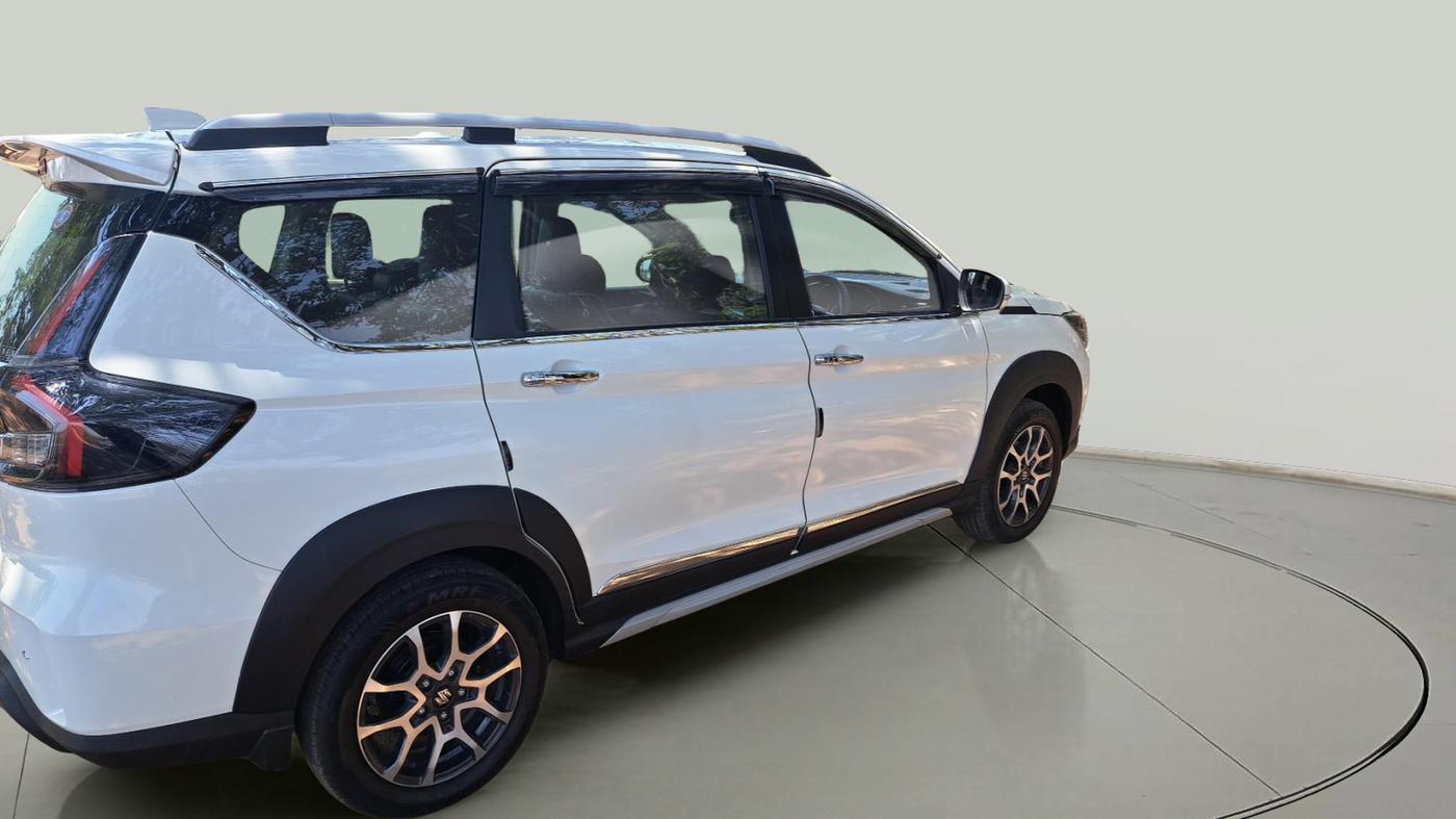 2024 Maruti XL6 ZETA CNG, Petrol, Manual, 5,041 km, exterior