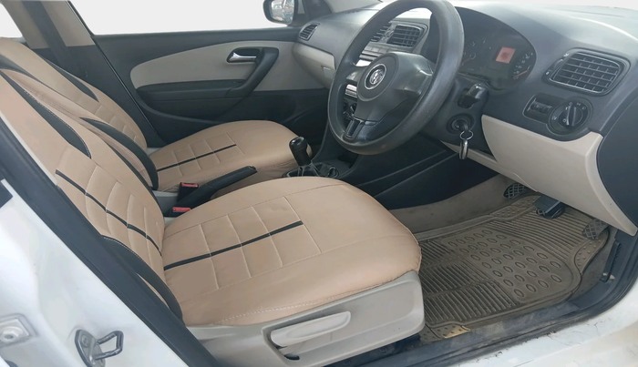 2011 Volkswagen Polo COMFORTLINE 1.2L, Diesel, Manual, 82,270 km, interior