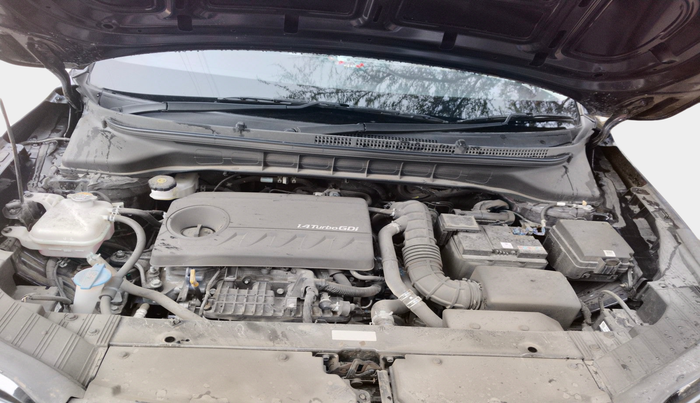 2022 KIA CARENS LUXURY PLUS 1.4 PETROL 7 STR, Petrol, Manual, 17,606 km, exterior