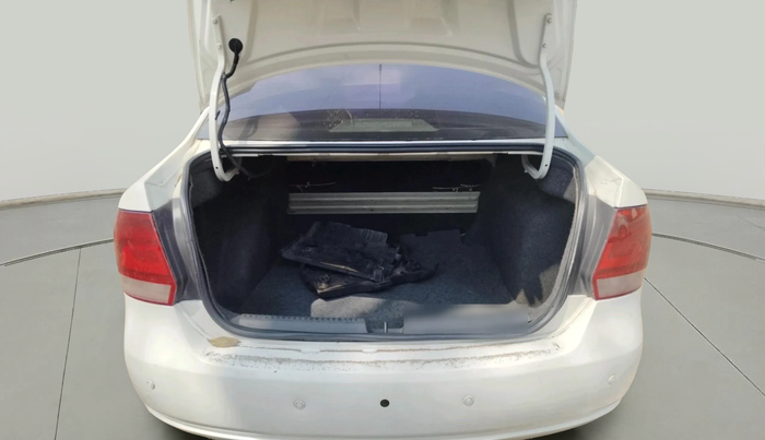 2013 Volkswagen Vento COMFORTLINE DIESEL 1.6, Diesel, Manual, 99,999 km, exterior