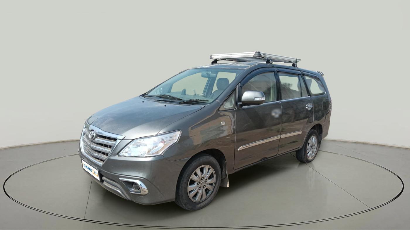 2010 Toyota Innova V 2.5 8 STR, Diesel, Manual, 3,95,322 km, exterior