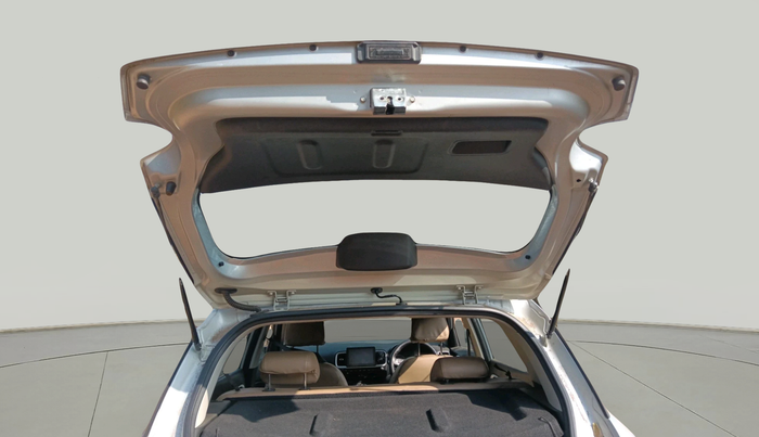 2021 Hyundai VENUE SX 1.5 (O) EXECUTIVE CRDI, Diesel, Manual, 1,14,503 km, exterior