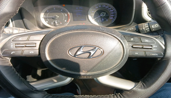 2021 Hyundai VENUE SX 1.5 (O) EXECUTIVE CRDI, Diesel, Manual, 1,14,503 km, interior