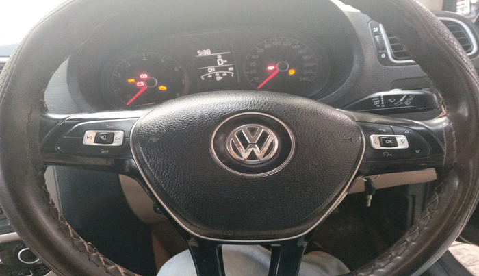 2016 Volkswagen Polo HIGHLINE1.2L, Petrol, Manual, 89,977 km, interior