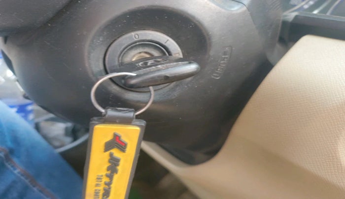 2016 Honda Amaze 1.5L I-DTEC SX, Diesel, Manual, 1,23,065 km, interior