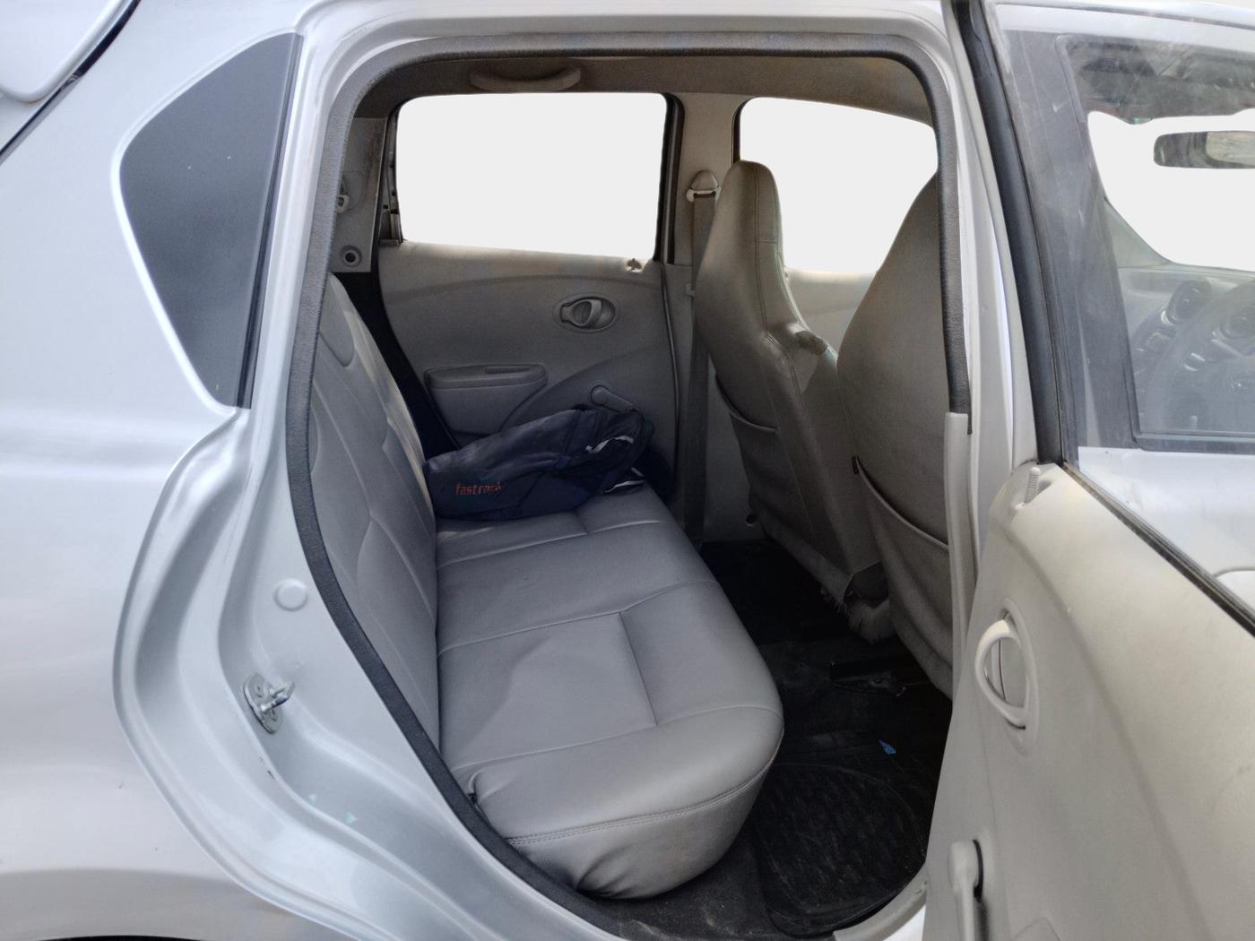2014 Datsun Go T, Petrol, Manual, 77,112 km, interior