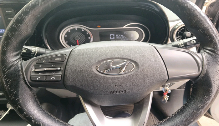 2020 Hyundai GRAND I10 NIOS SPORTZ 1.2 KAPPA VTVT DUAL TONE, Petrol, Manual, 57,525 km, interior