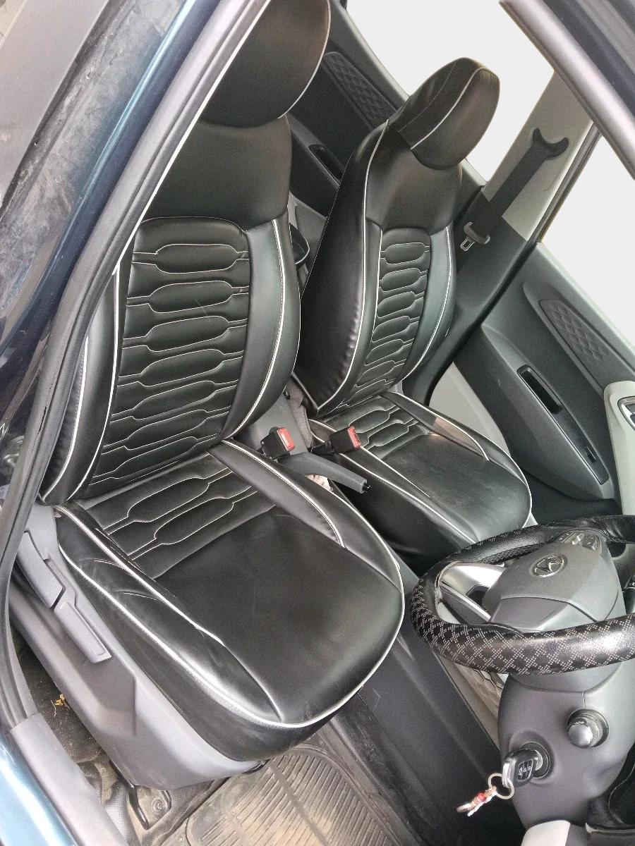 2020 Hyundai GRAND I10 NIOS SPORTZ 1.2 KAPPA VTVT DUAL TONE, Petrol, Manual, 57,525 km, interior