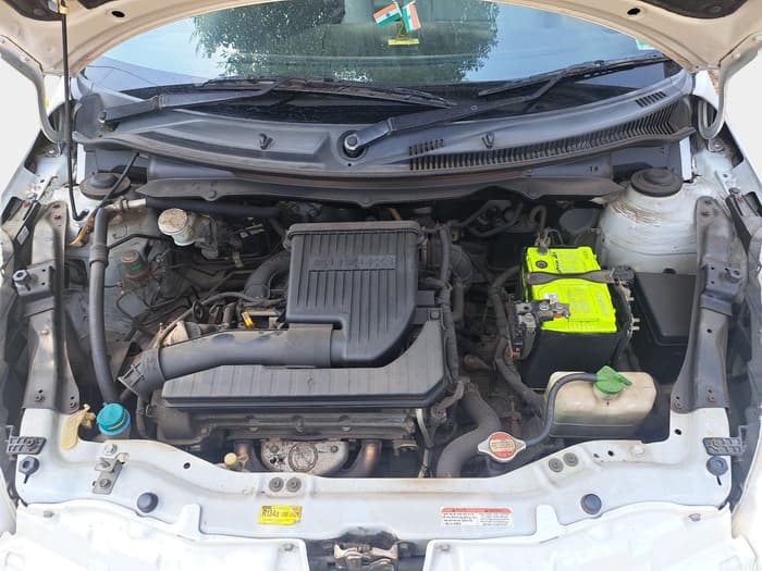 2013 Maruti Swift Dzire VXI, Petrol, Manual, 46,502 km, exterior