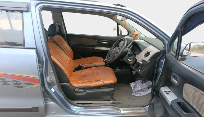 2013 Maruti Wagon R 1.0 LXI CNG, Petrol, Manual, 1,24,441 km, interior