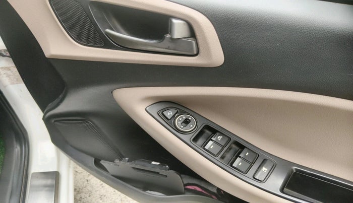 2016 Hyundai Elite i20 ASTA 1.2, Petrol, Manual, 61,734 km, interior