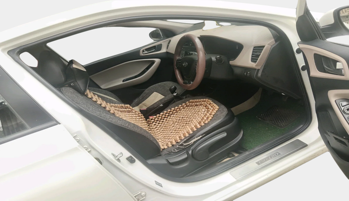 2016 Hyundai Elite i20 ASTA 1.2, Petrol, Manual, 61,734 km, interior