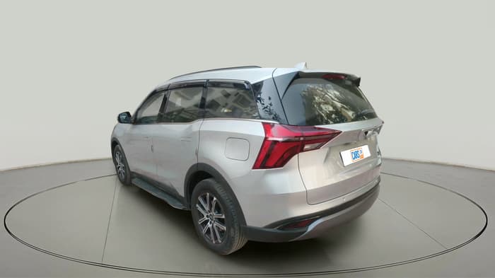2021 Mahindra XUV700 AX 7 P AT 7 STR, Petrol, Automatic, 50,632 km, exterior