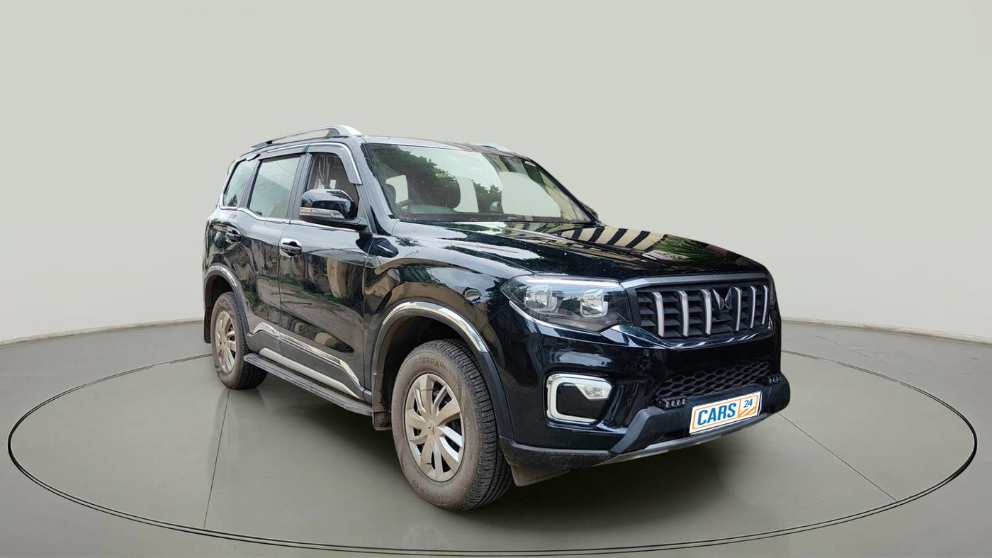2023 Mahindra SCORPIO-N Z6 DIESEL MT 2WD 7 STR, Diesel, Manual, 27,711 km, exterior