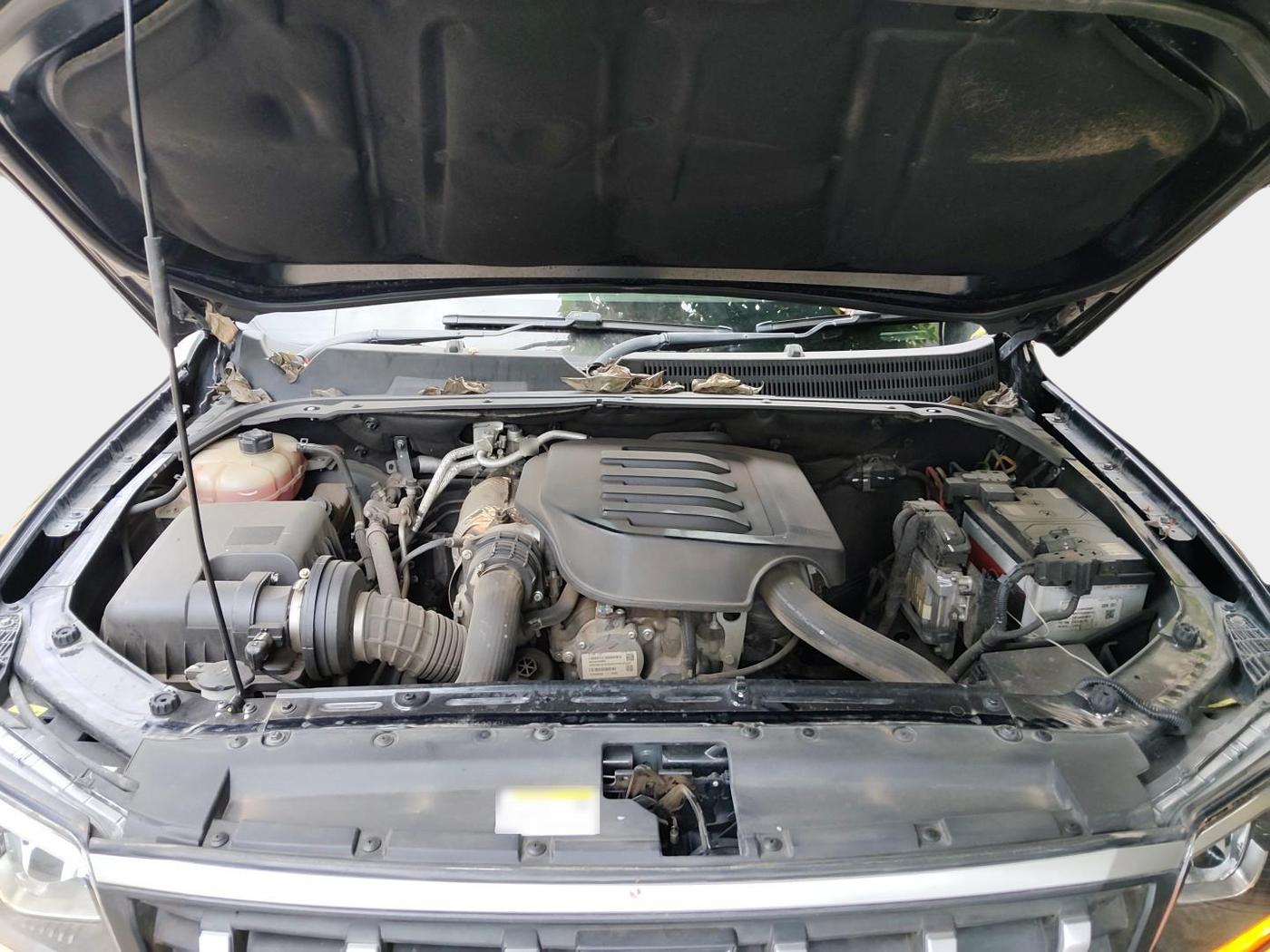 2023 Mahindra SCORPIO-N Z6 DIESEL MT 2WD 7 STR, Diesel, Manual, 27,711 km, exterior