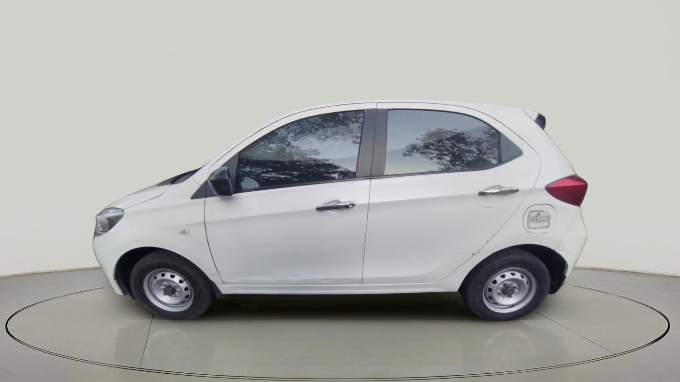 2018 Tata Tiago XE DIESEL, Diesel, Manual, 58,739 km, exterior
