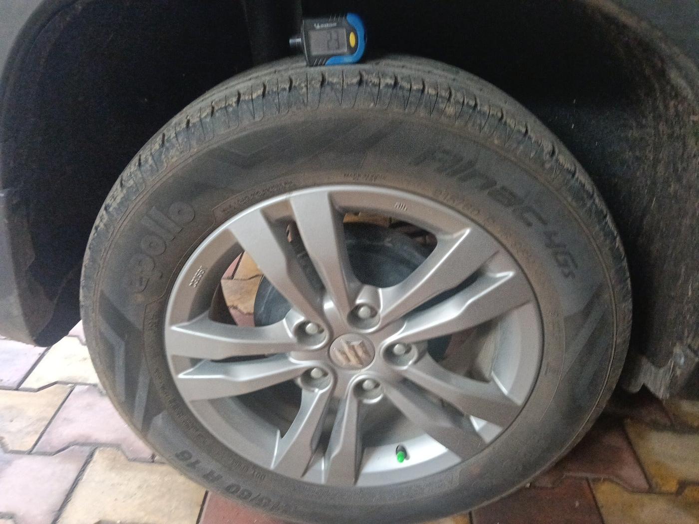2016 Maruti Vitara Brezza ZDI PLUS, Diesel, Manual, 30,114 km, tyre