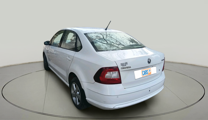 2017 Skoda Rapid AMBITION 1.5 TDI AT, Diesel, Automatic, 1,06,459 km, exterior