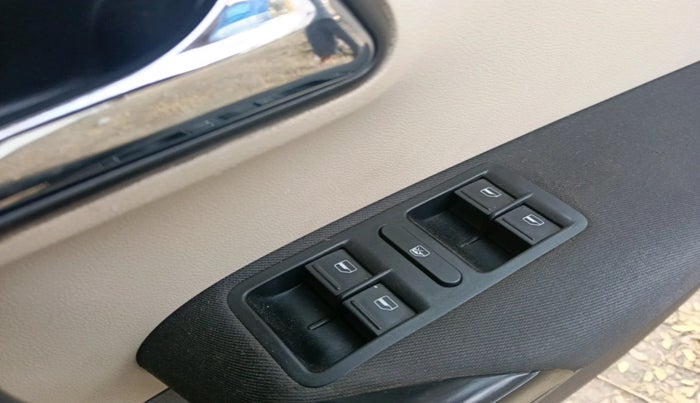 2017 Skoda Rapid AMBITION 1.5 TDI AT, Diesel, Automatic, 1,06,459 km, interior