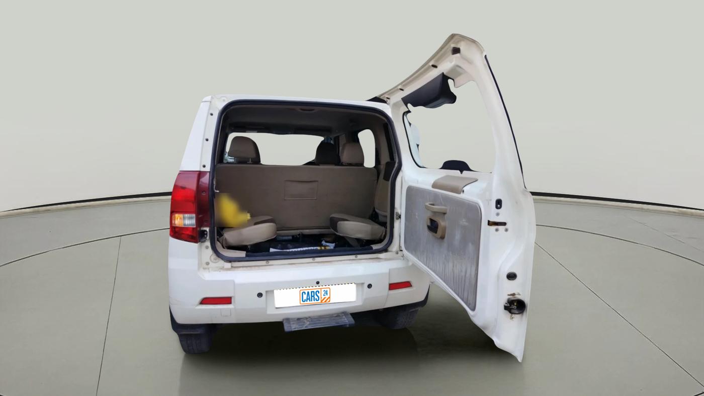 2023 Mahindra BOLERO NEO N 4, Diesel, Manual, 1,13,116 km, exterior