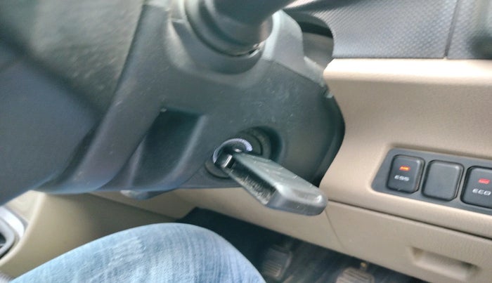 2023 Mahindra BOLERO NEO N 4, Diesel, Manual, 1,13,116 km, interior