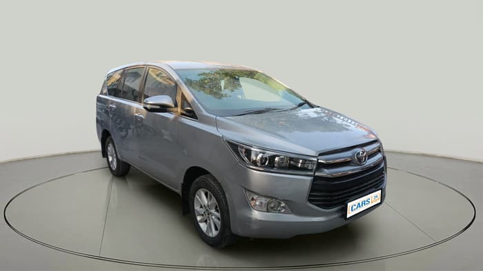 2016 Toyota Innova Crysta 2.4 VX 7 STR, Diesel, Manual, 1,61,106 km, exterior