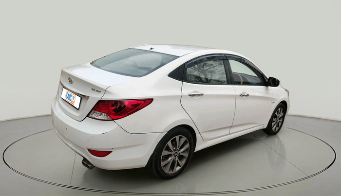 2014 Hyundai Verna FLUIDIC 1.6 VTVT SX, Petrol, Manual, 1,19,335 km, exterior