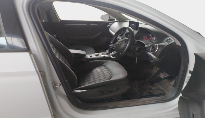 2015 Audi A3 35TDI PREMIUM, Diesel, Automatic, 96,405 km, interior