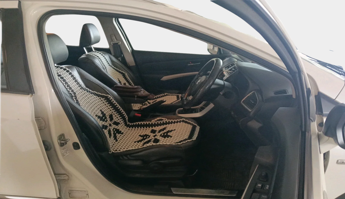 2016 Maruti S Cross ALPHA 1.3, Diesel, Manual, 85,321 km, interior