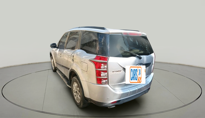 2016 Mahindra XUV500 W10, Diesel, Manual, 2,32,407 km, exterior