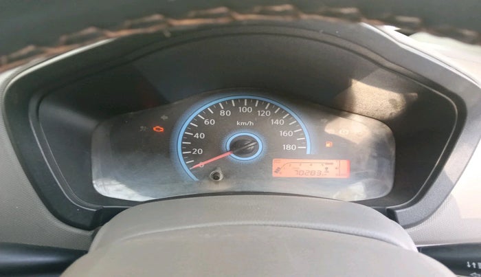 2016 Datsun Redi Go T (O), Petrol, Manual, 70,283 km, interior