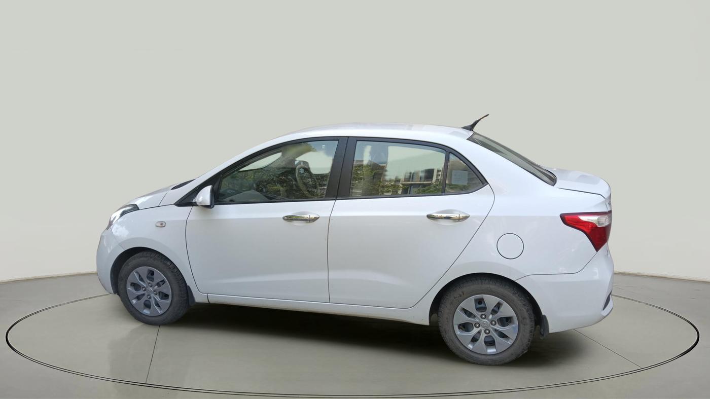 2017 Hyundai Xcent E+, Petrol, Manual, 46,548 km, exterior