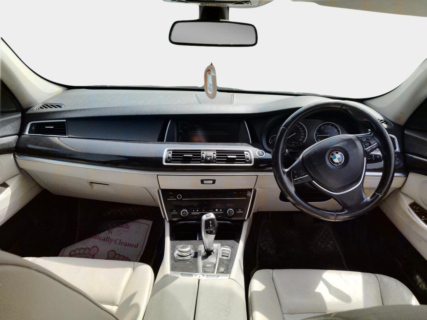 2011 BMW 5 Series GT 530D LE, Diesel, Automatic, 1,26,891 km, interior