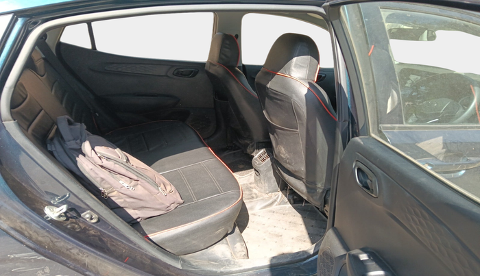 2022 Hyundai GRAND I10 NIOS MAGNA CORPORATE EDITION 1.2 KAPPA VTVT, Petrol, Manual, 38,258 km, interior