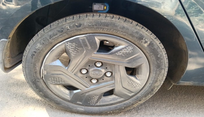 2022 Hyundai GRAND I10 NIOS MAGNA CORPORATE EDITION 1.2 KAPPA VTVT, Petrol, Manual, 38,258 km, tyre