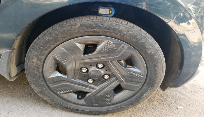 2022 Hyundai GRAND I10 NIOS MAGNA CORPORATE EDITION 1.2 KAPPA VTVT, Petrol, Manual, 38,258 km, tyre