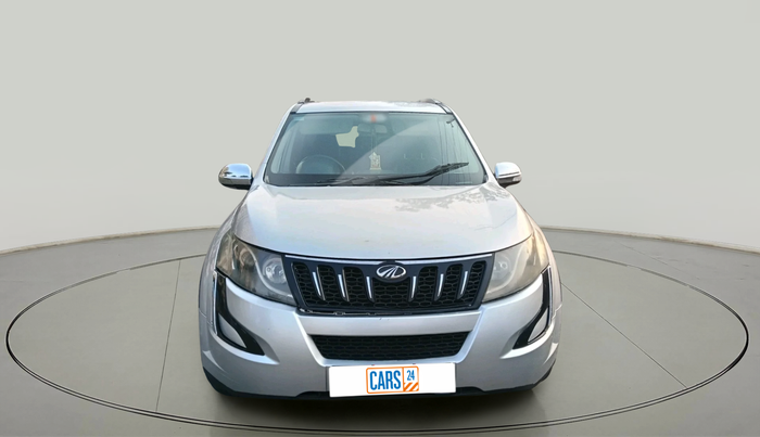 2017 Mahindra XUV500 W6 1.99, Diesel, Manual, 92,511 km, exterior